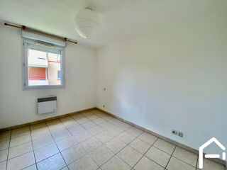  Appartement à louer 2 pièces 42 m²