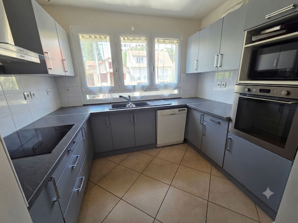 Maison familiale F5 avec sous-sol total / Secteur gare Sevran-Livry