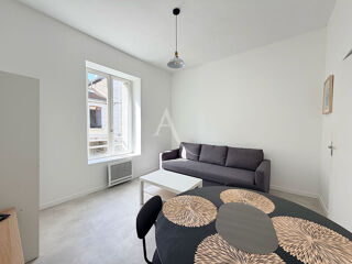  Appartement à louer 1 pièce 24 m²