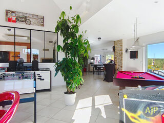  Maison à vendre 8 pièces 258 m²