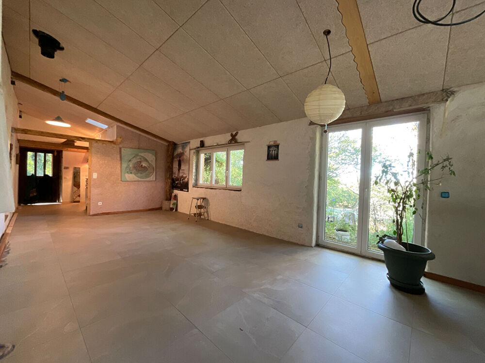 Vente Maison Maison Cajarc 4 pièce(s) 100 m2 + dépendances - 1,4ha Cajarc