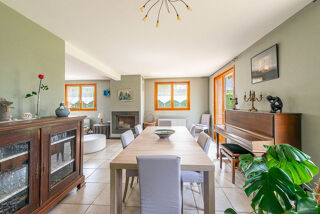  Maison à vendre 8 pièces 243 m²
