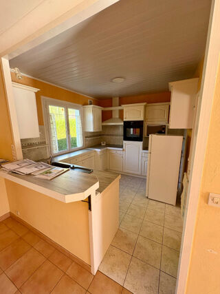  Maison à louer 5 pièces 137 m²