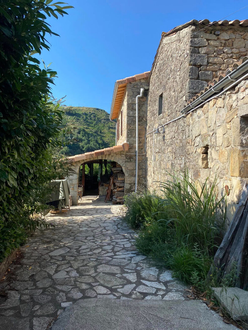 Vente Maison ARDECHE Vallée de L'auzène : Maison de pays 3 pièce(s) 65 m2 avec terrasse couverte. Pranles