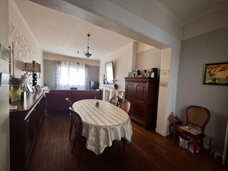  Maison � vendre 9 pi�ces 222 m�