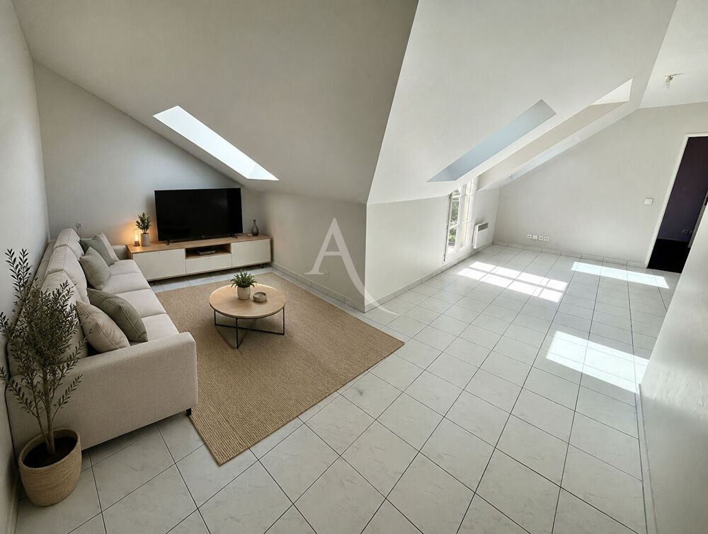 VILLENOY - T2 - avec parking et balcon