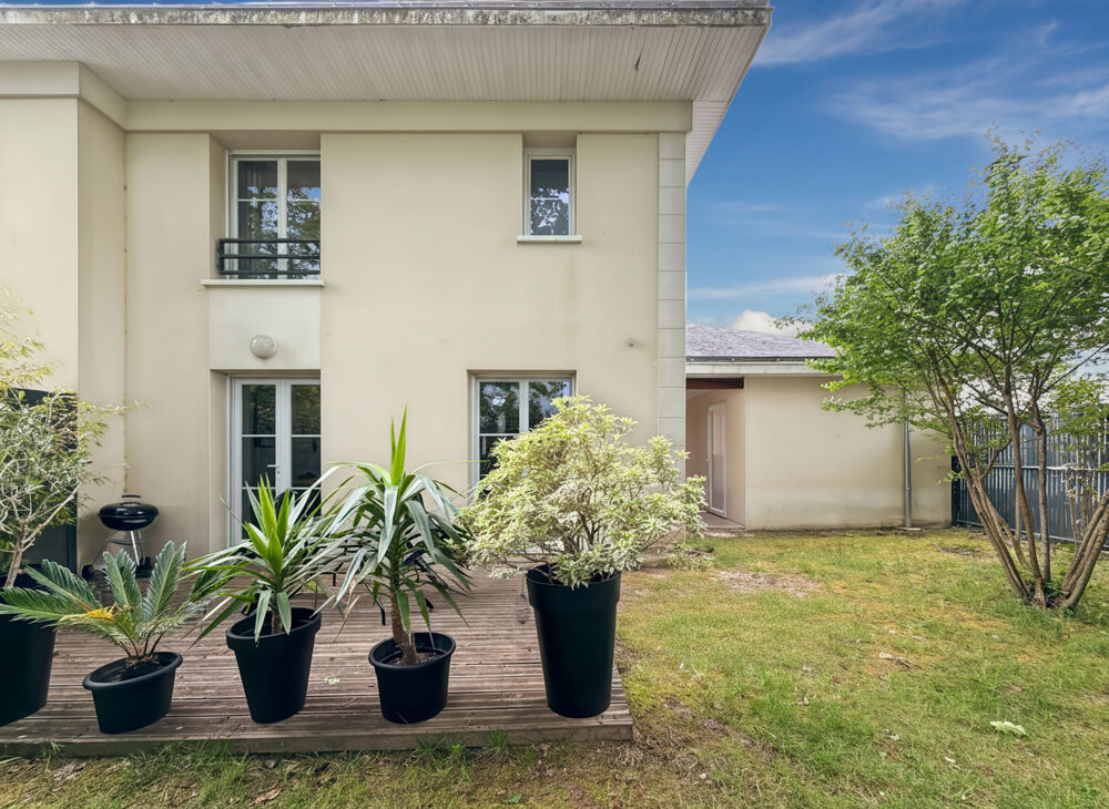 Vente Maison Maison  4 pièce(s) 80 m2 Sautron