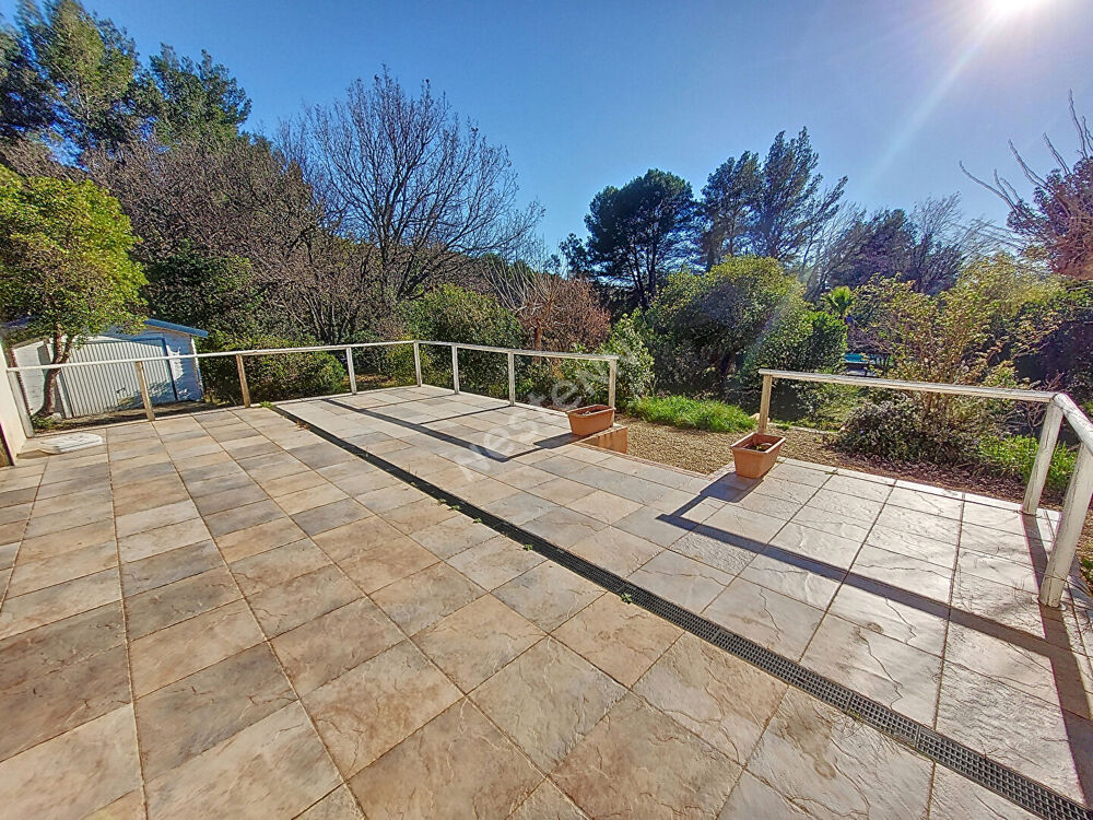 Vente Maison Le Castellet Maison  de 4 pièces de 113 m²  sur terrain de 5660 m² Le castellet