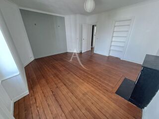  Appartement à louer 3 pièces 80 m²