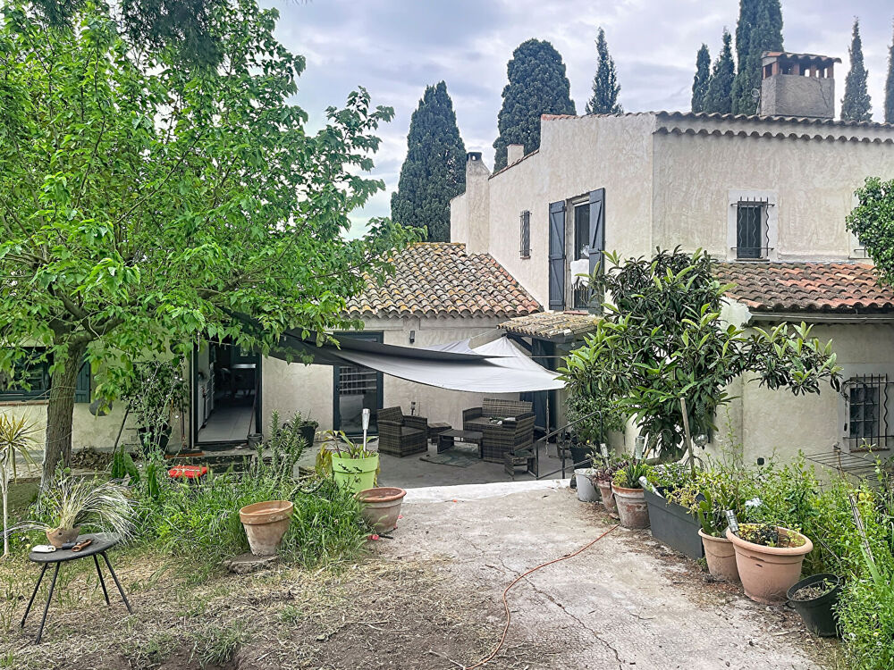 Vente Maison La SEYNE SUR MER  VUE MER Maison avec dépendance et beau potentiel. La seyne sur mer
