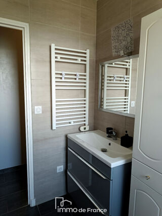  Maison  vendre 4 pices 75 m