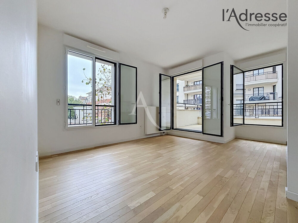 Vente Appartement SURESNES/ Place de la Halle - Appartement 2 pièces 42m² - 1 Terrasse - 1 Parking Suresnes
