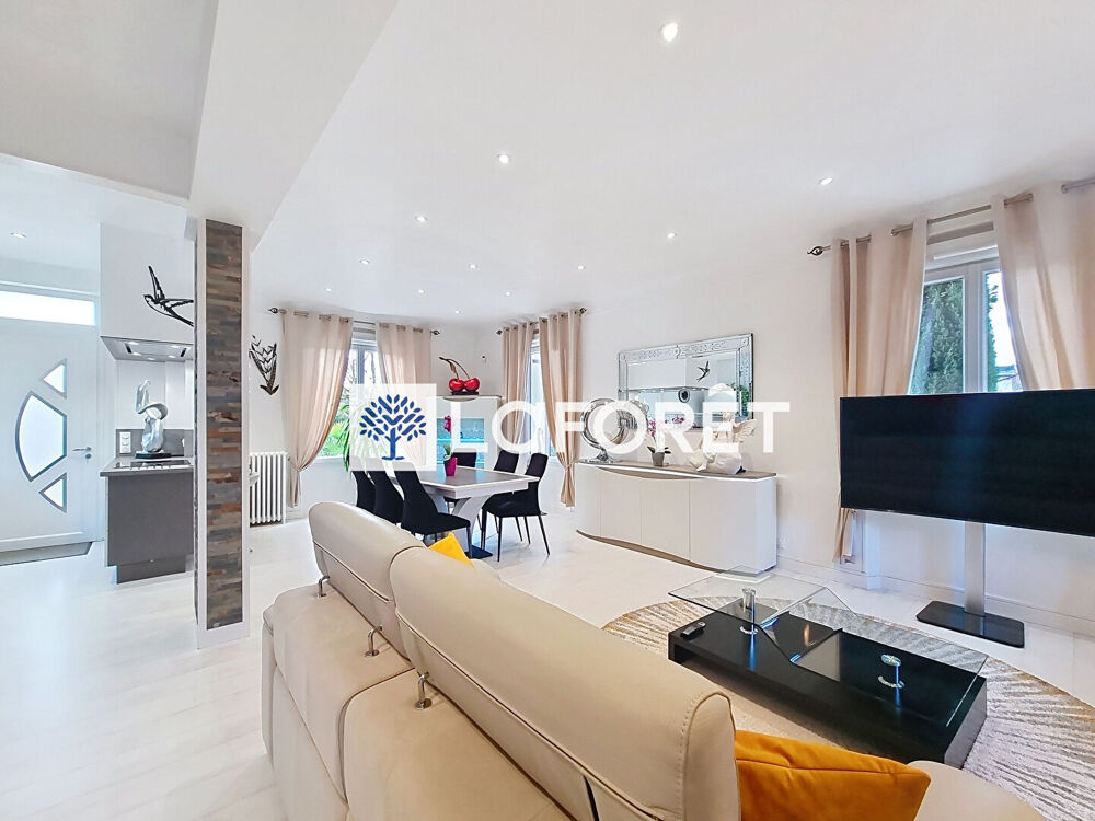 Maison bourgeoise urbaine d'exception avec dépendance à NOGENT-SUR-SEINE