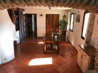  Appartement à louer 4 pièces 130 m²