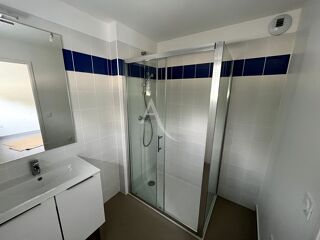  Appartement à louer 2 pièces 53 m²