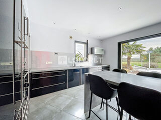  Maison � vendre 6 pi�ces 240 m�