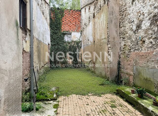  Immeuble � vendre 5 pi�ces 135 m�