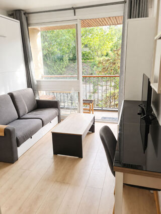  Appartement à louer 1 pièce 16 m²
