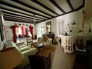  Maison � vendre 10 pi�ces 296 m�