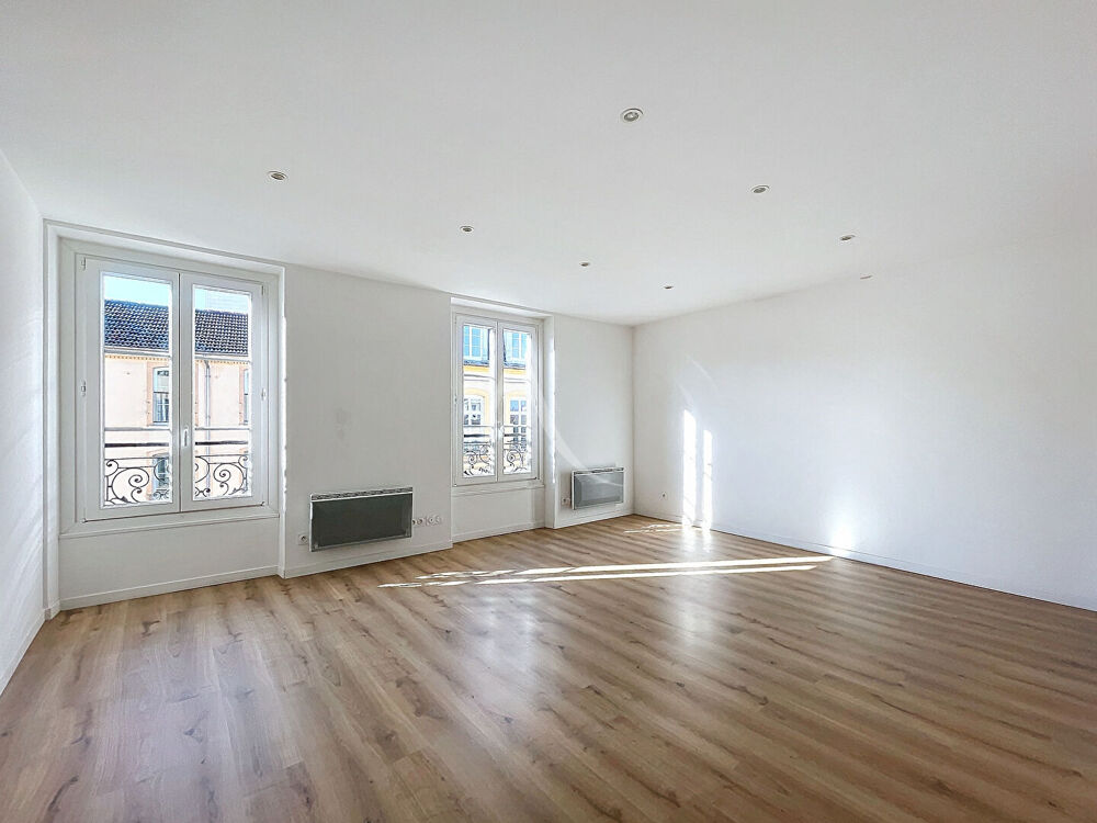Location Appartement Appartement 3 pièces de 63.56 m² - Saint-Germain-en-Laye, centre-ville Saint germain en laye