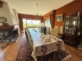  Maison � vendre 15 + pi�ces 323 m�