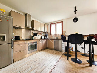  Maison  louer 4 pices 77 m