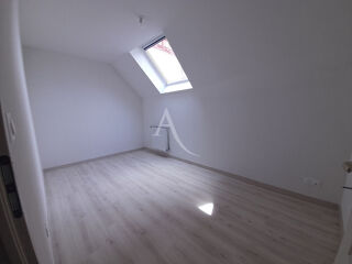  Maison  louer 4 pices 81 m