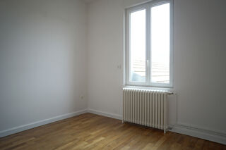  Appartement � louer 7 pi�ces 147 m�