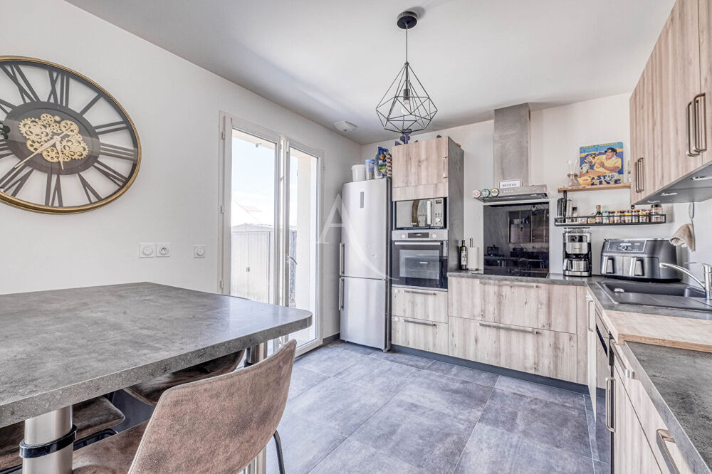 Vente Maison Maison individuelle récente avec jardin, garage et garantie décennale La houssaye en brie