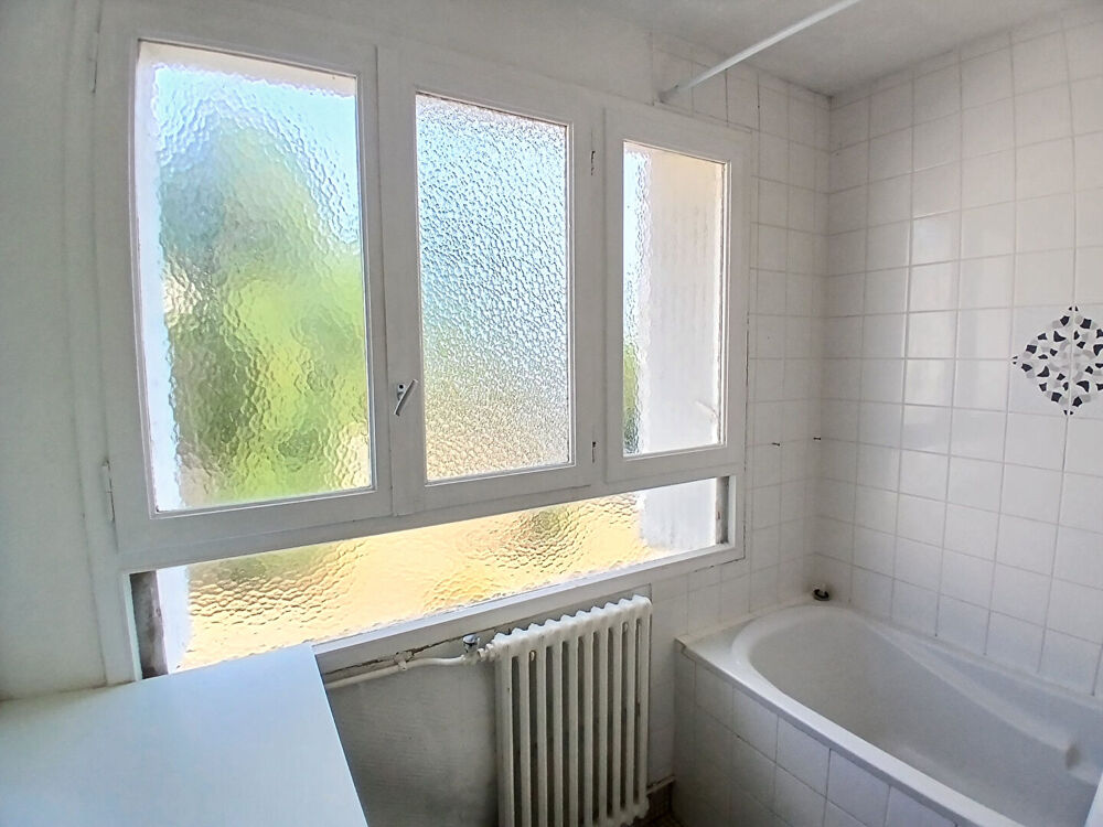 Vente Appartement Appartement Caen 4 pièce(s) 74.58 m2 - Secteur VENOIX Caen
