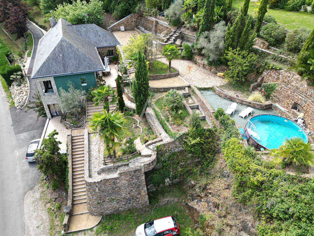 Vente Maison Maison Chateau Gontier Sur Mayenne 6 pièce(s) 177 m2 Chateau gontier sur mayenne