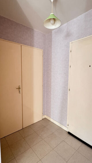  Appartement à louer 1 pièce 34 m²