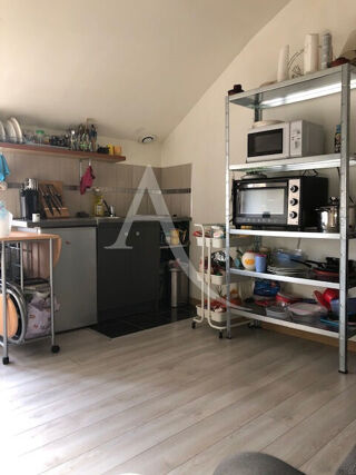  Appartement à louer 1 pièce 22 m²