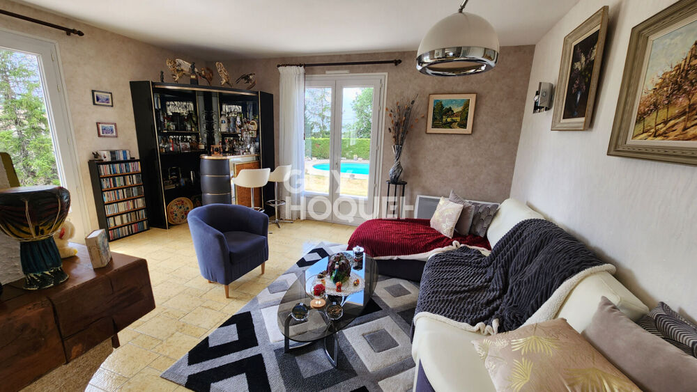 Maison 130 m² plain pied sur sous sol et Piscine