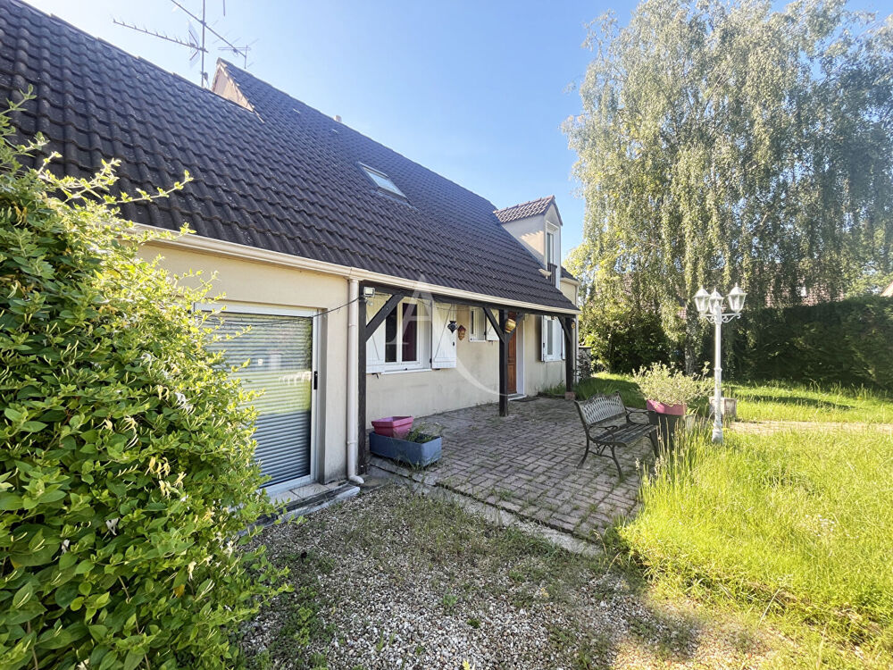 Maison 5 pièces 120 m² · à Dourdan · 120 m² · 296 000 €