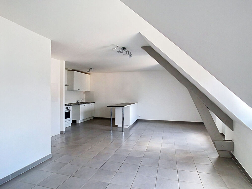 Location Appartement Appartement duplex 3 chambres en centre-ville de Quimper Quimper