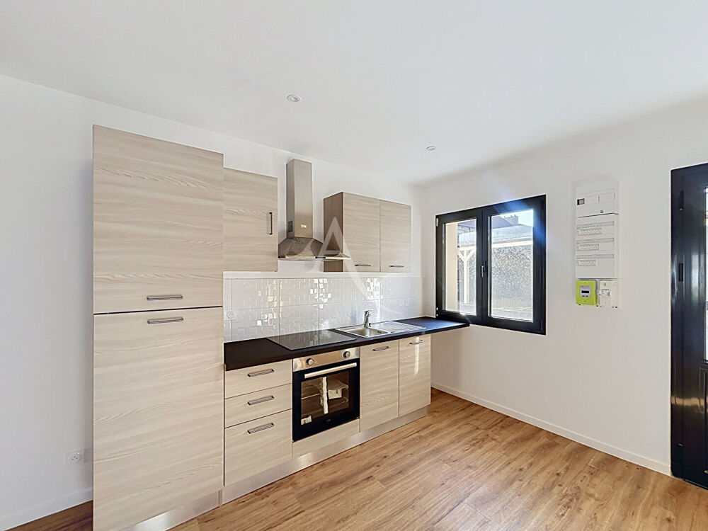 Vente Maison Maison Reau 3 pièce(s) 81.65 m2 Reau