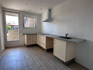  Appartement à louer 2 pièces 31 m²