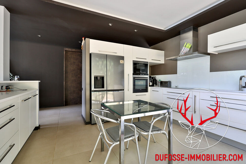 � vendre  Maison Charbonni�res-les-Bains (69260)