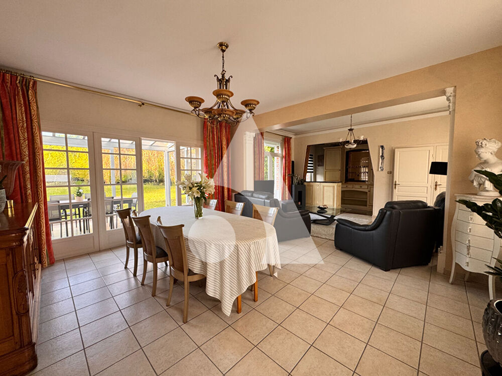 Vente Maison Maison individuelle lumineuse avec piscine et grand garage Vitry en artois