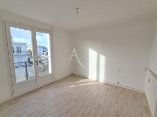  Appartement à louer 3 pièces 62 m²