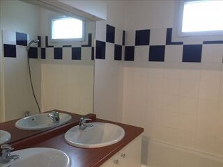  Maison à louer 3 pièces 69 m²