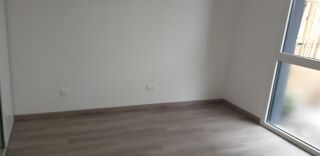  Appartement à louer 4 pièces 68 m²