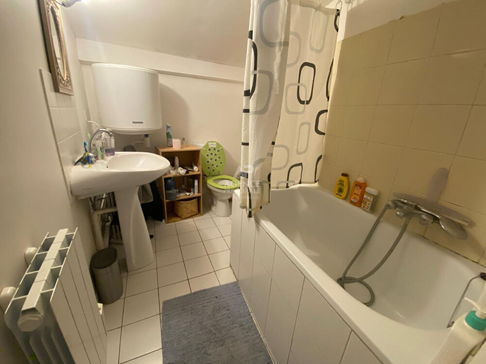 Vente Appartement Appartement T1 à vendre au dernier étage à Saint-Germain-en-Laye, centre-ville Saint germain en laye