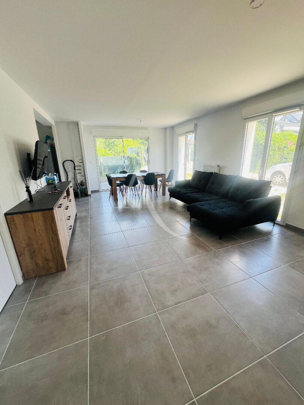 Maison Saran 1 pièce(s) 120 m2 divisée en 4 chambres