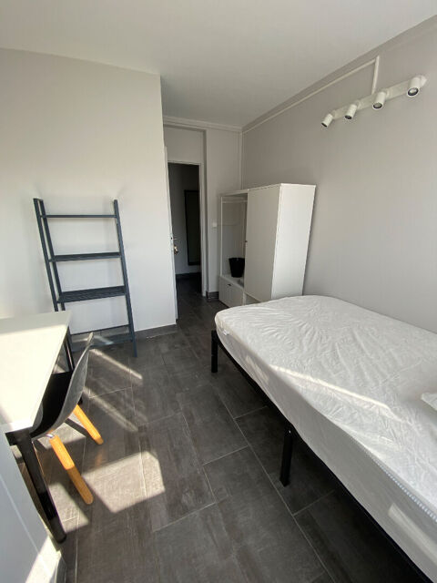  Appartement � louer 5 pi�ces 99 m�