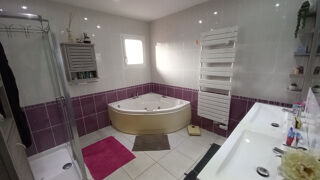  Maison � vendre 7 pi�ces 196 m�