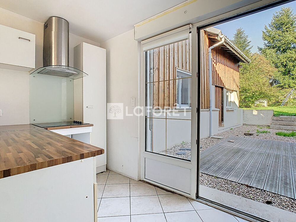 Vente Maison Maison 138 m² avec 4 chambres et jardin, Verrières Verrieres