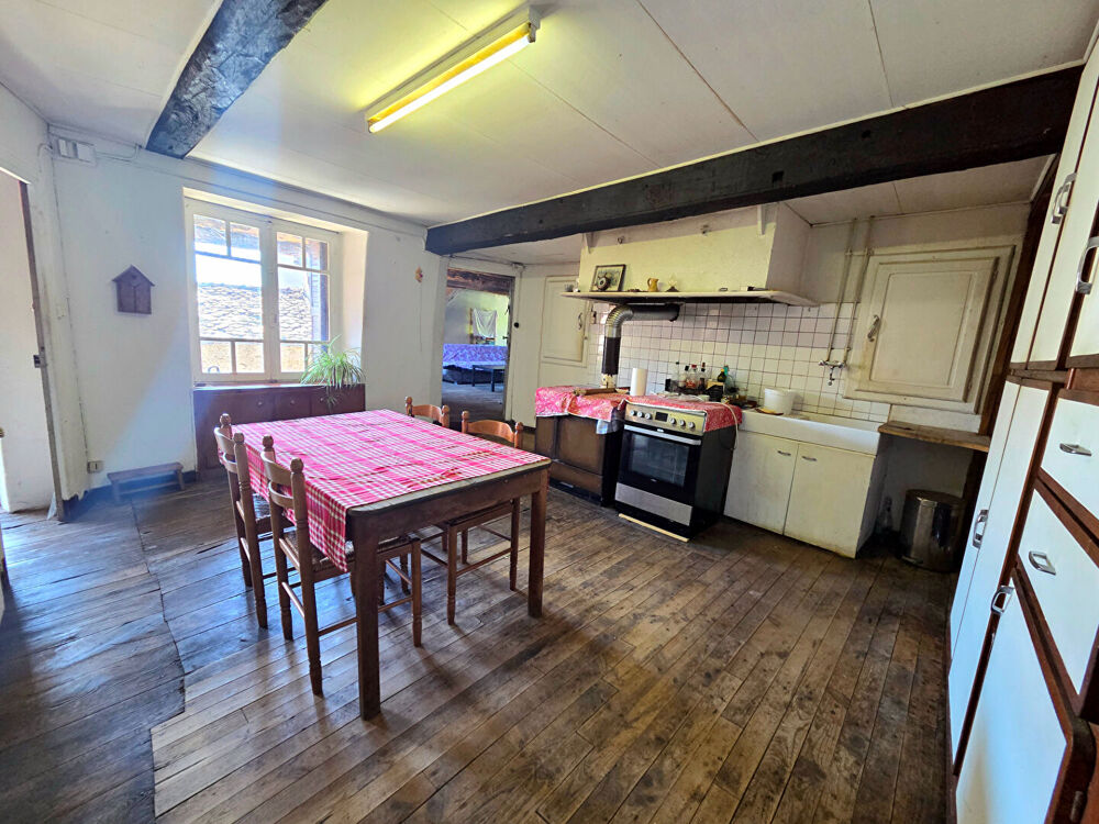 Vente Maison Maison de caractère en pierres dans un hameau calme Cabanes