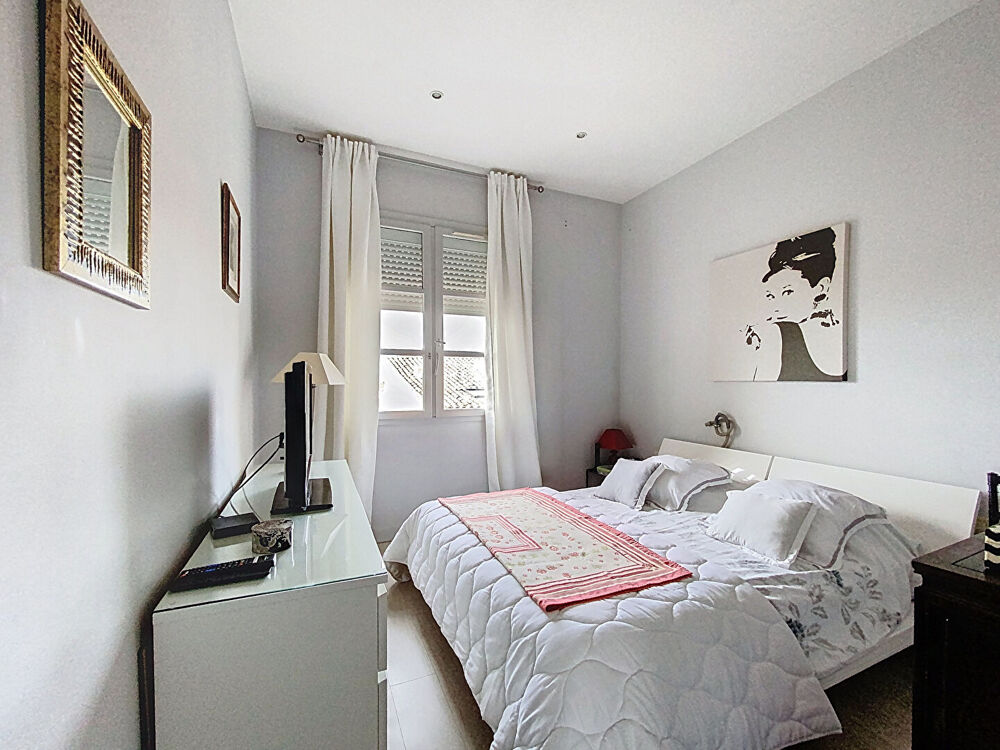 Vente Appartement T4 vue Garonne - Ascenseur - Parking Bordeaux